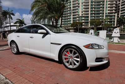 2014 Jaguar XJ 4dr Sedan AWD