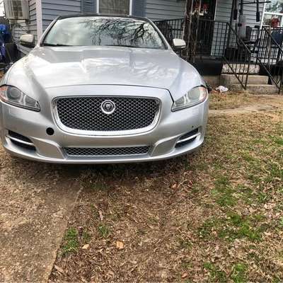 2011 Jaguar XJ - XJ Super V8 Sedan 4D