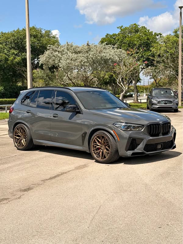 2022 BMW X5 M - Competition Sport Utility 4D