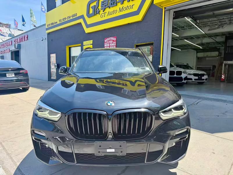 2021 BMW X5 M Sport