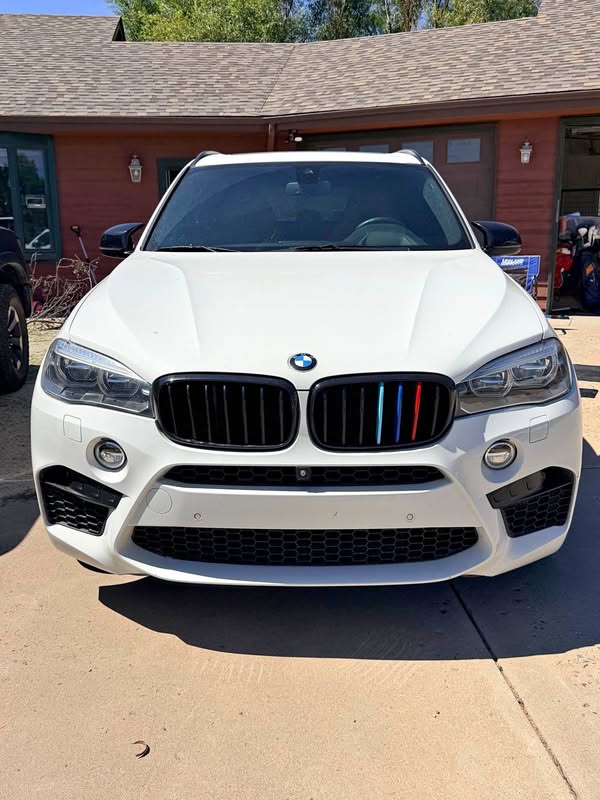 2017 BMW X5 - X5 M