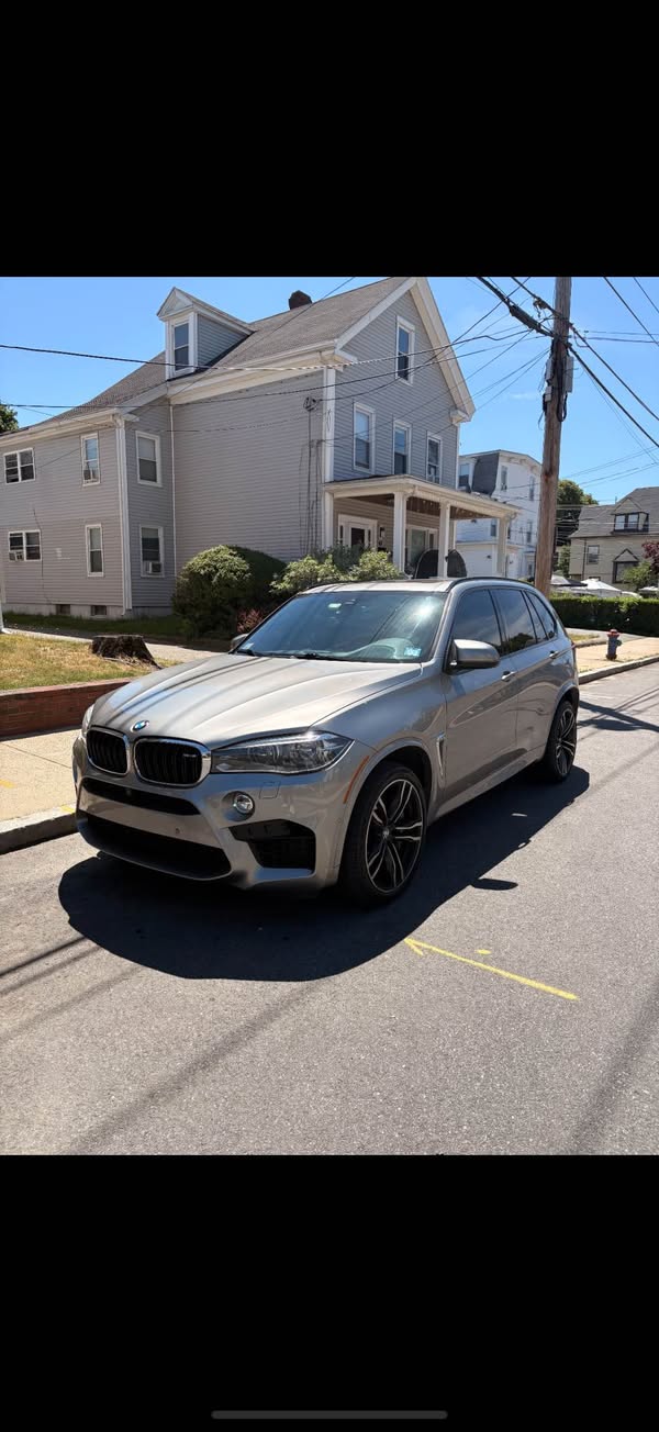 2018 BMW X5 - X5 M