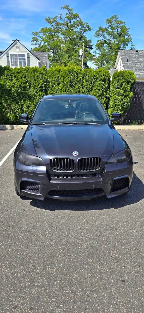 2011 BMW X6M AWD with 117K miles