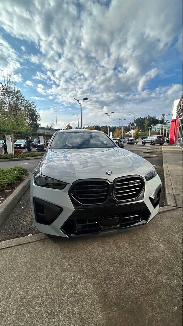 2026 BMW X6 M - Competition Sport Utility 4D