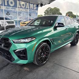 2024 BMW X6 M Competition AWD - 617 HP - Verde \/ Interior Rojo