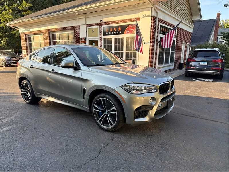 2017 BMW X6 M
