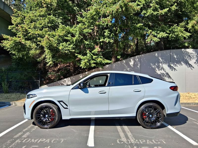 2026 BMW X6 M - COMPETITION