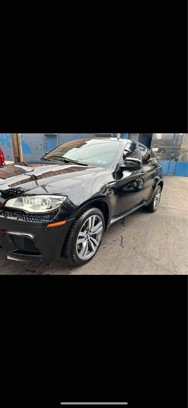 2013 BMW X6 M