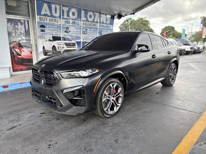 2026 BMW X6 M Competition AWD - 617 HP - Negro \/ Interior Rojo