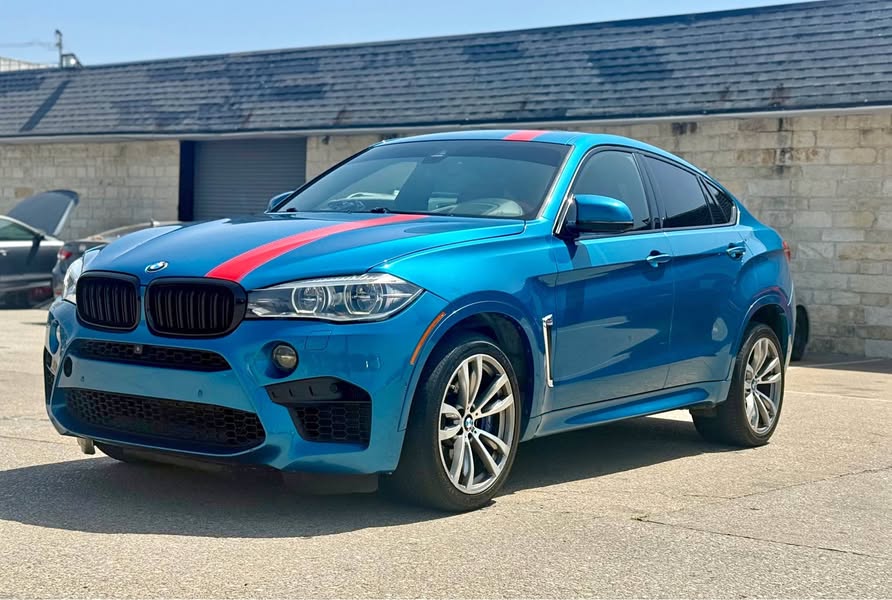 2017 BMW X6 - X6 M