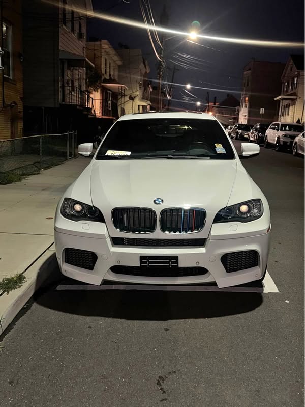 2011 BMW X6 M - Competition Sport Utility 4D