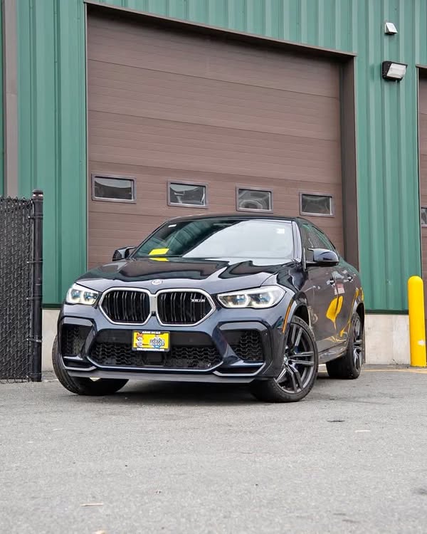 2023 BMW X6 M