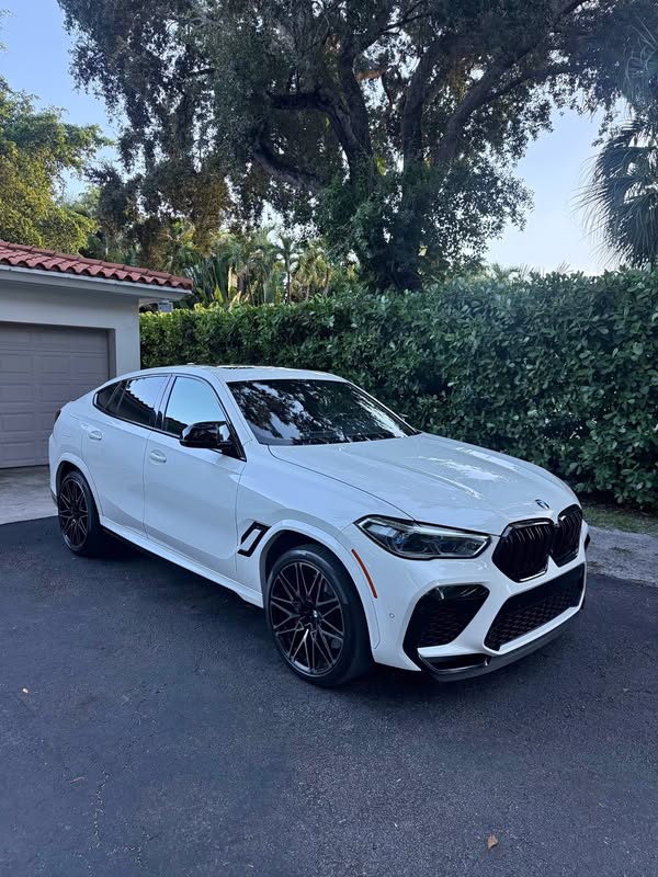 2021 BMW X6 M - Competition Sport Utility 4D