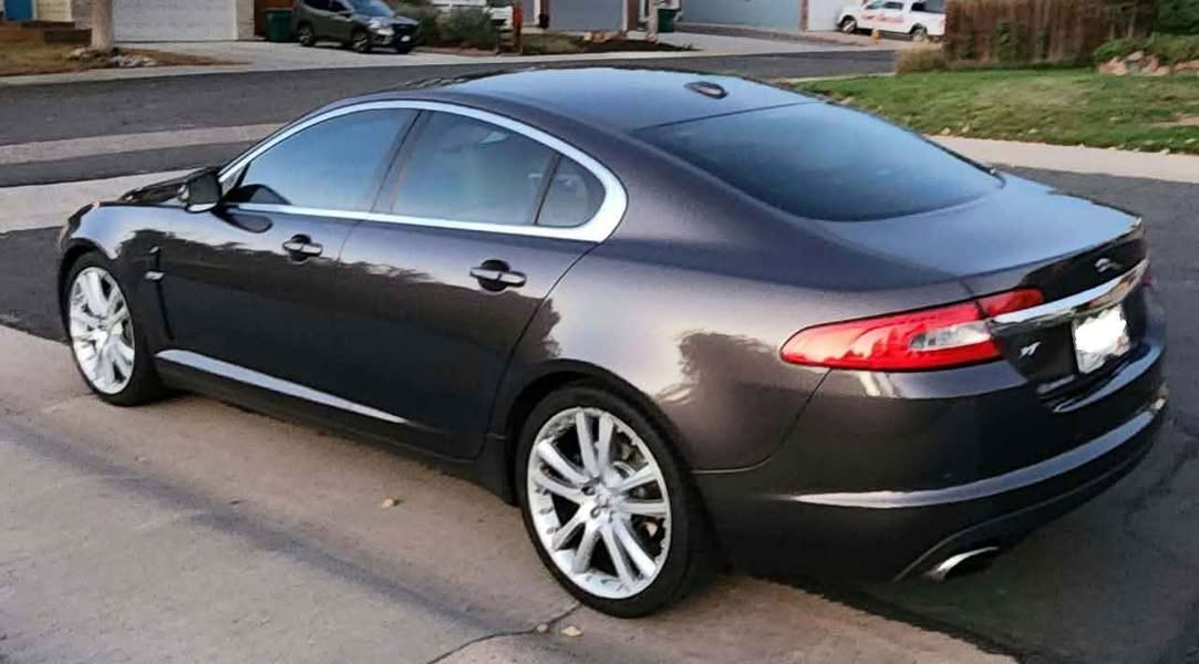 2010 Jaguar XF - XF Premium Sedan 4D