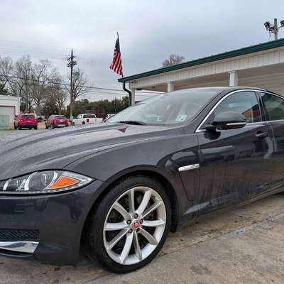2015 Jaguar XF XF Supercharged Sedan 4D