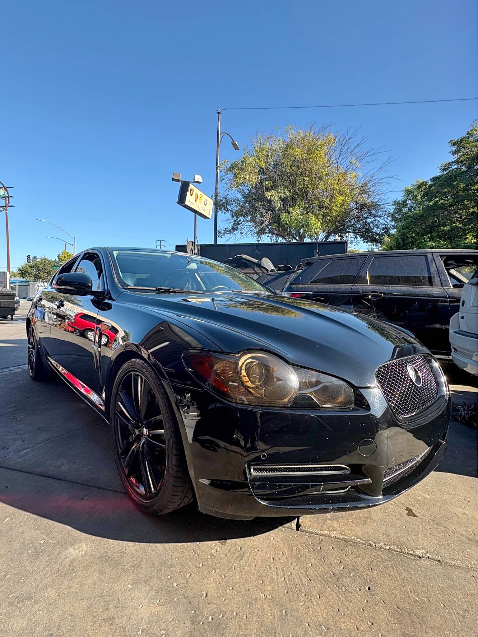 2011 Jaguar XF - XF Supercharged Sports Sedan 4D