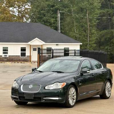 2009 Jaguar XF - Luxury Sedan 4D