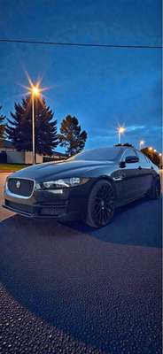 2018 Jaguar XF - Luxury Sedan 4D