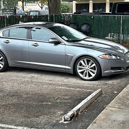 2015 Jaguar XF - XF Supercharged Sedan 4D