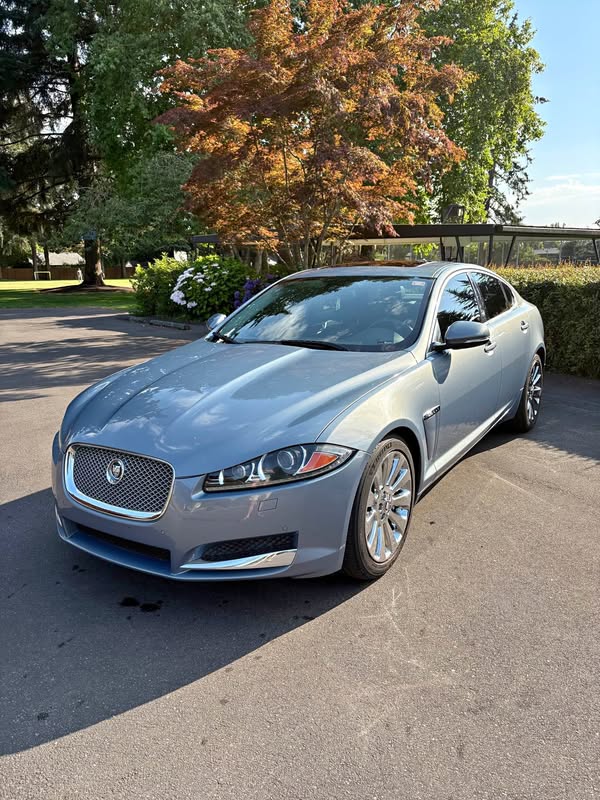 2013 Jaguar XF - XF Portfolio Sedan 4D