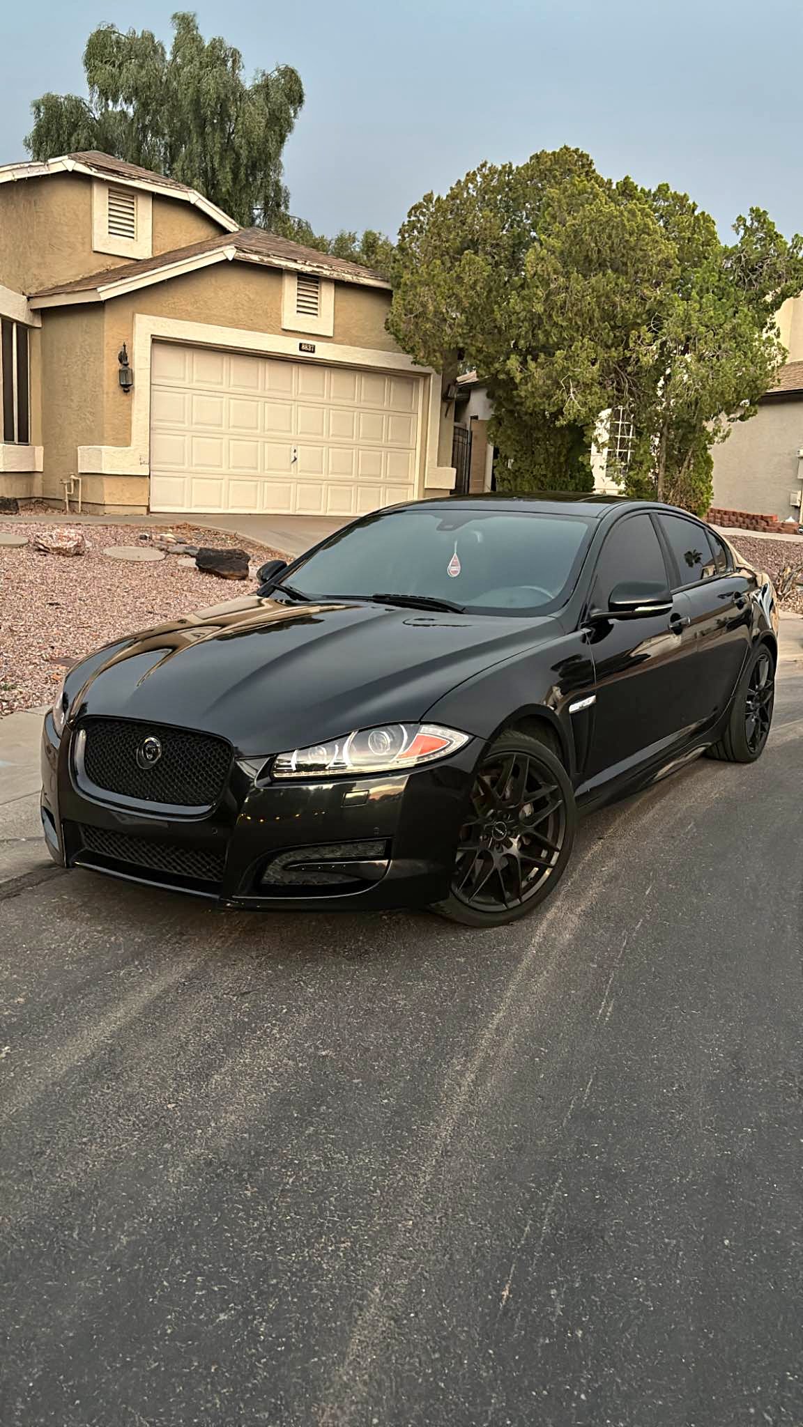 2015 Jaguar XF - XF Supercharged Sedan 4D
