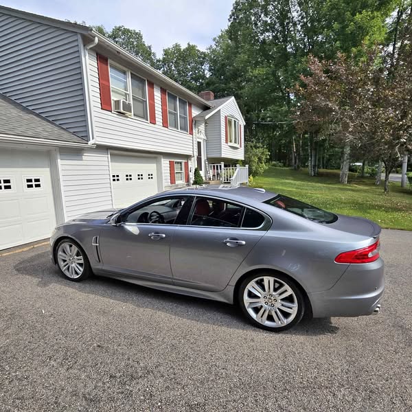 2010 Jaguar XF - XFR Sedan 4D