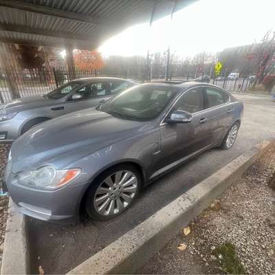 2009 Jaguar XF - XF Sedan 4D