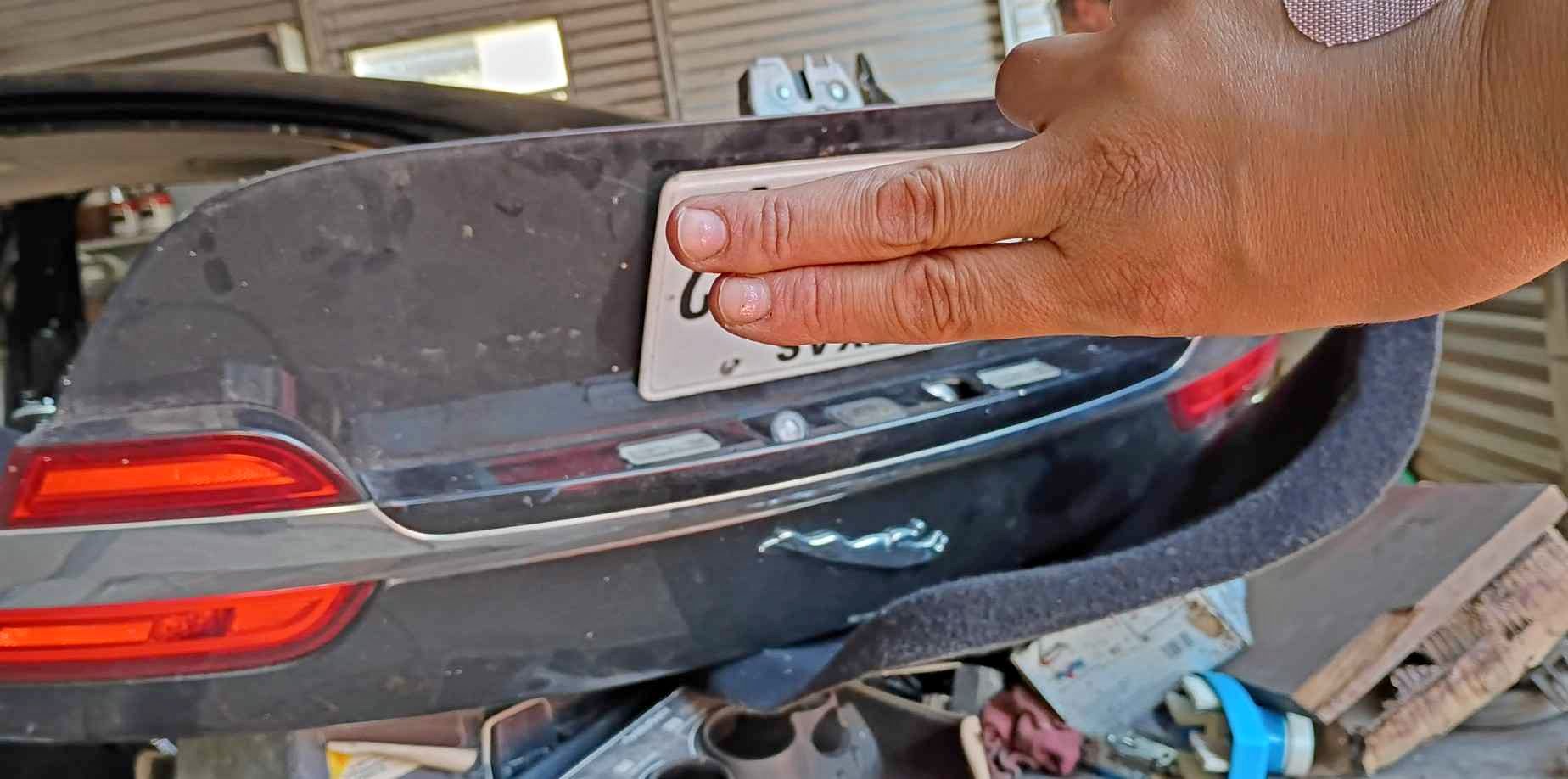 2012 Jaguar XF - Luxury Sedan 4D