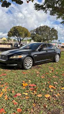 2013 Jaguar XF - Sedan 4D