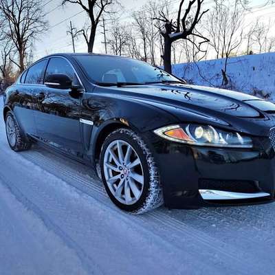 2015 Jaguar XF - XF 25t Premium Sedan 4D