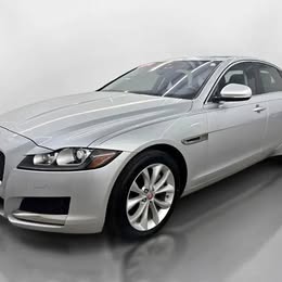 2018 Jaguar XF 25t Premium Sedan 4D