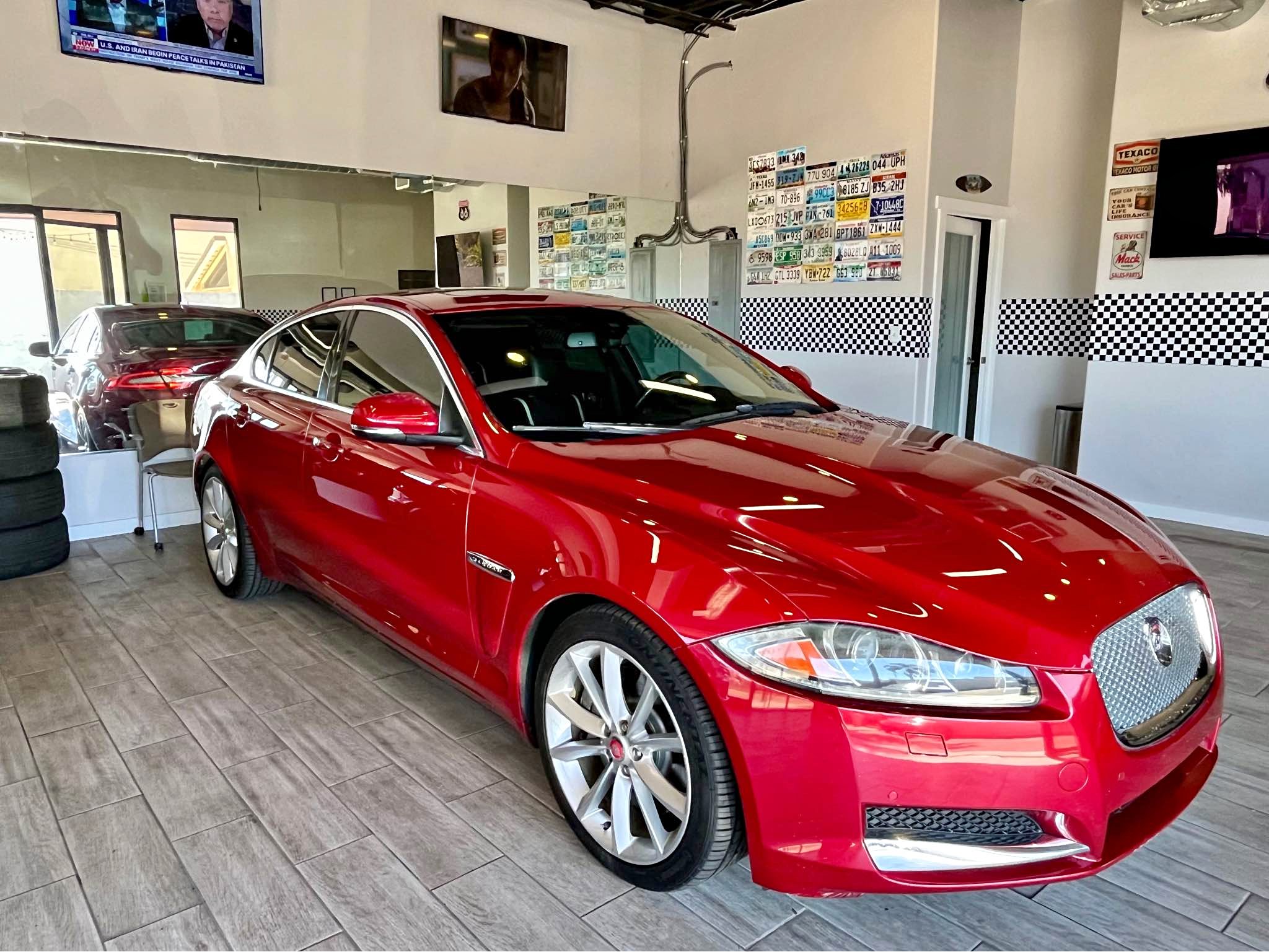 2015 Jaguar XF XF Portfolio Sedan 4D