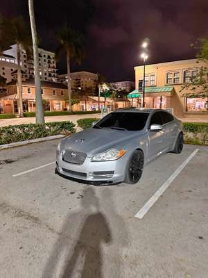 2009 Jaguar XF - XF Premium Sedan 4D