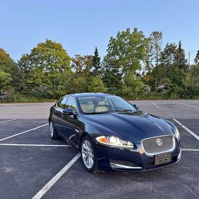 2013 Jaguar XF - Supercharged Sedan 4D