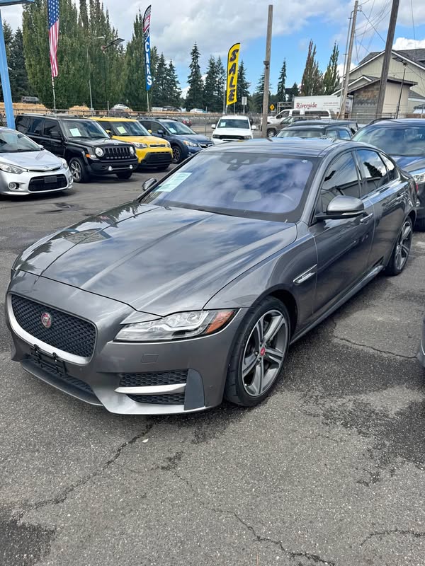 2017 Jaguar XF - XF 20d R-Sport Sedan 4D