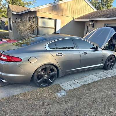 2009 Jaguar XF - V8