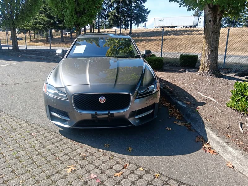 2017 Jaguar XF - XF 20d R-Sport Sedan 4D