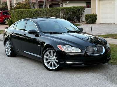 2010 Jaguar XF PREMIUM - 80K MILES - LOADED W/ OPTIONS -...