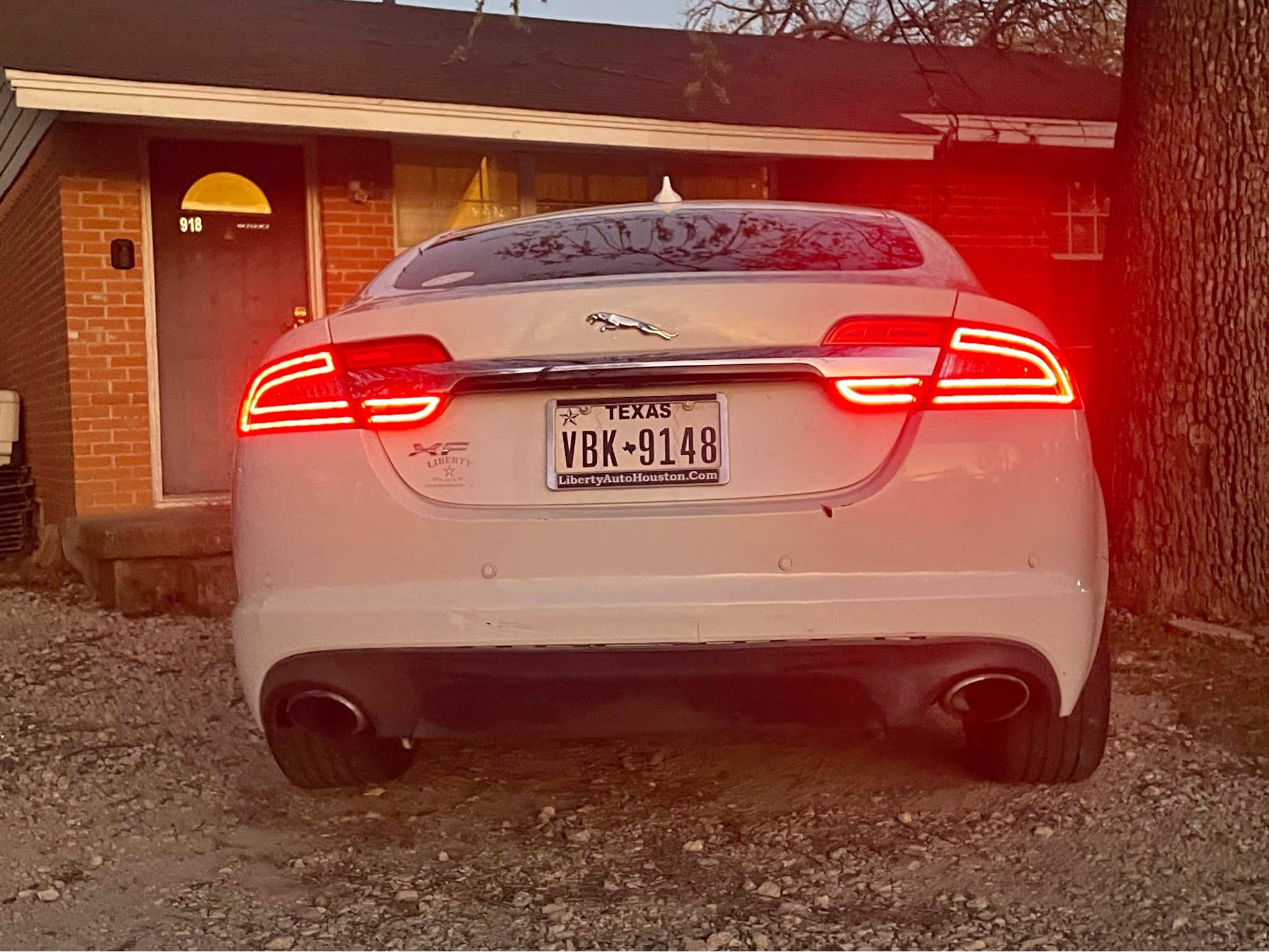 2013 Jaguar XF - Luxury Sedan 4D