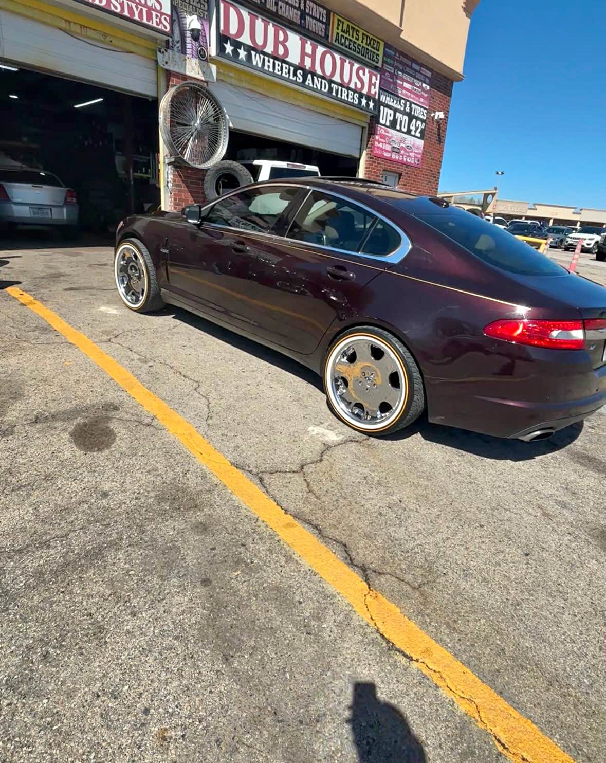 2011 Jaguar XF - XF Supercharged Sedan 4D