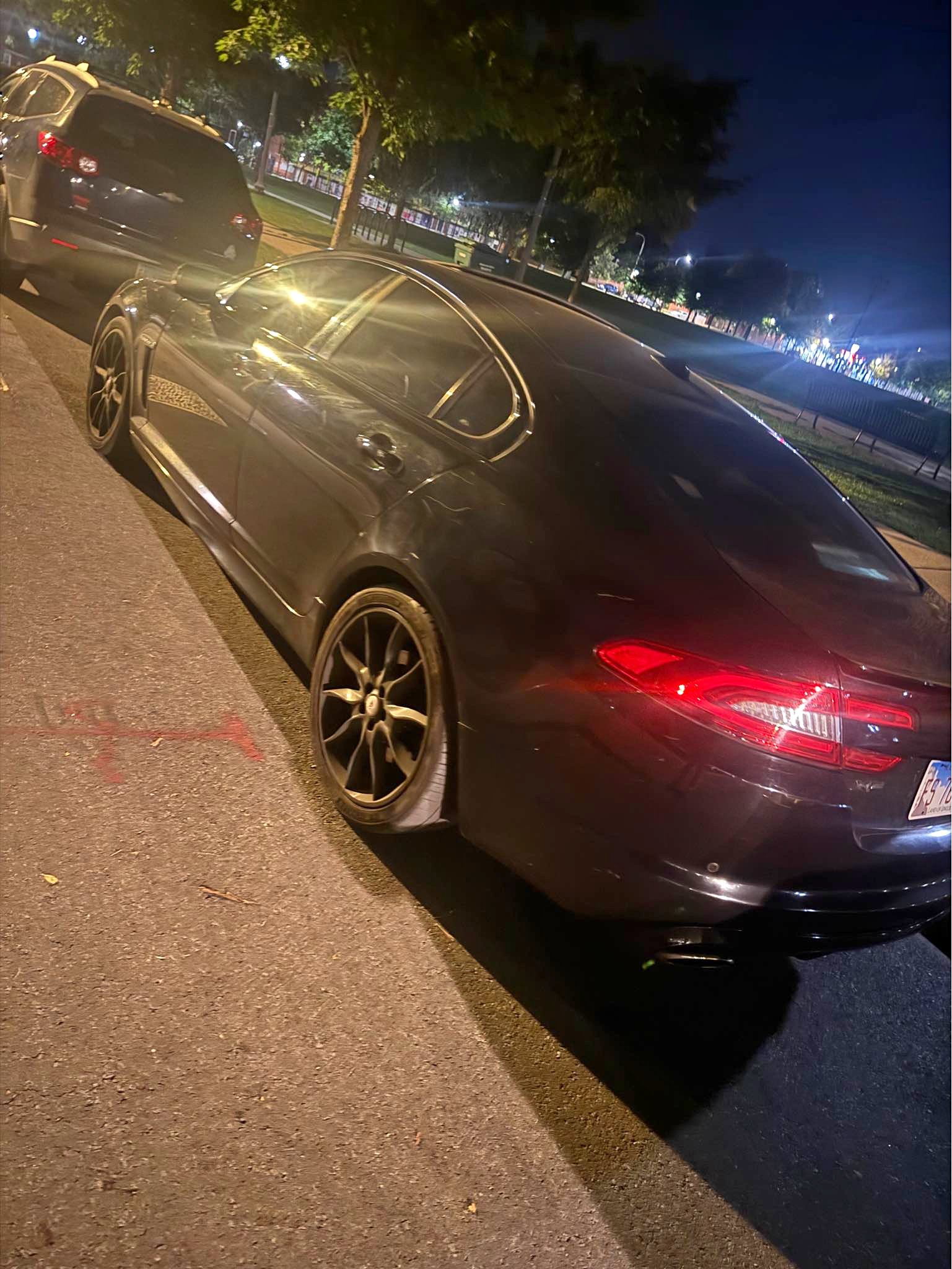 2015 Jaguar XF - Luxury Sedan 4D