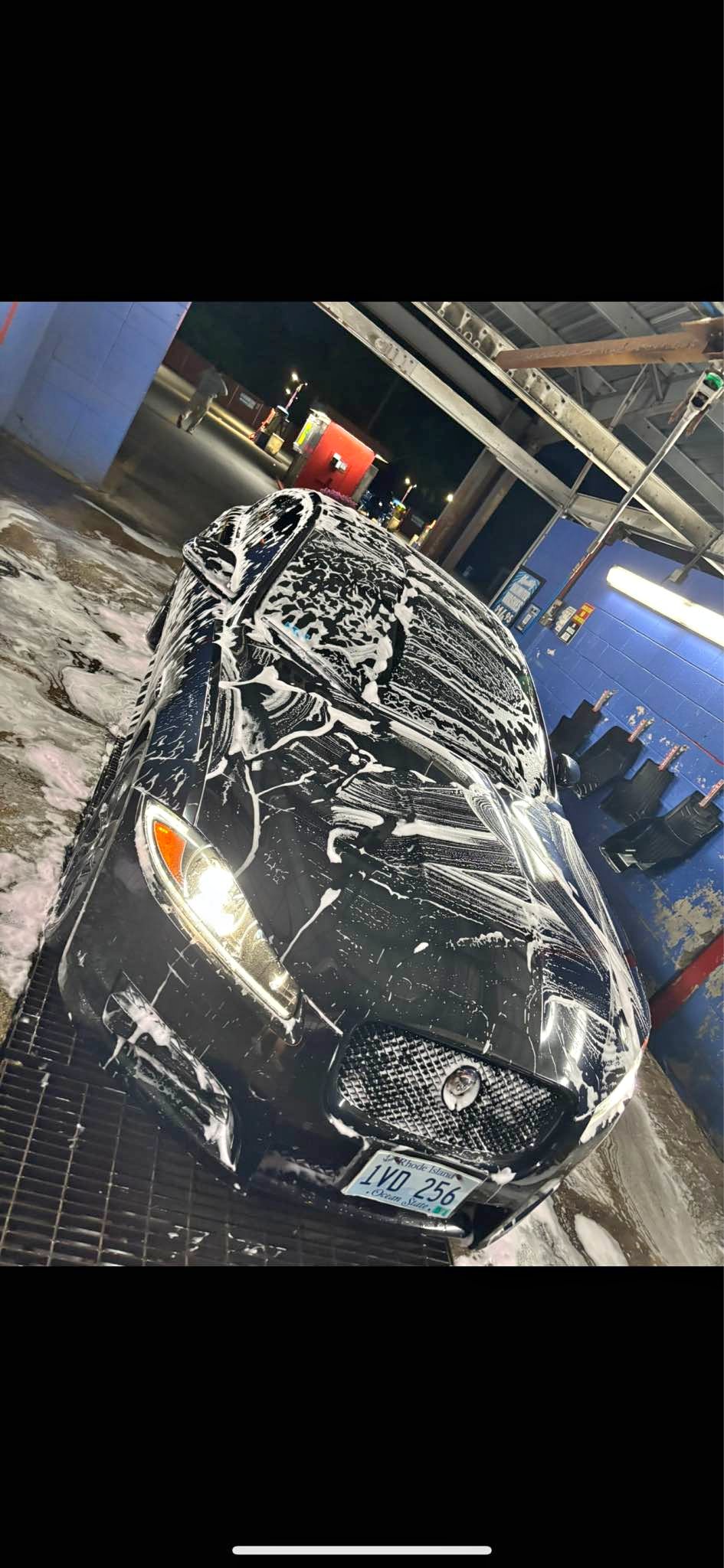 2015 Jaguar XF - XF Supercharged Sedan 4D