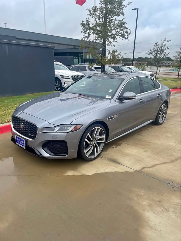 2024 Jaguar XF - Luxury Sedan 4D