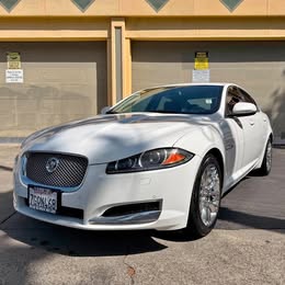 2013 Jaguar XF XF 30t Premium Sedan 4D