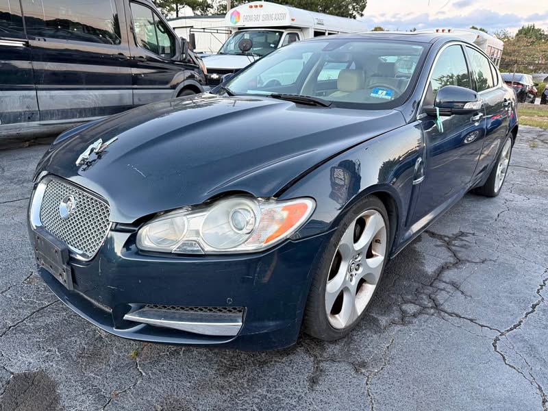 2009 Jaguar XF - Supercharged Sedan 4D