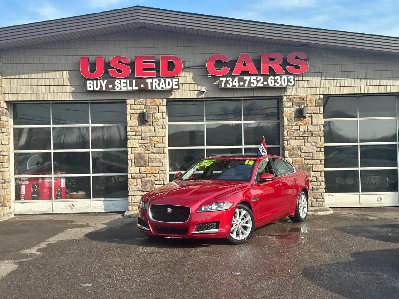 2018 Jaguar XF - XF 25t Premium Sedan 4D