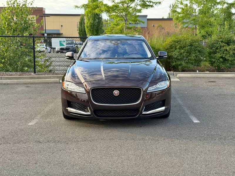 2017 Jaguar XF 35T