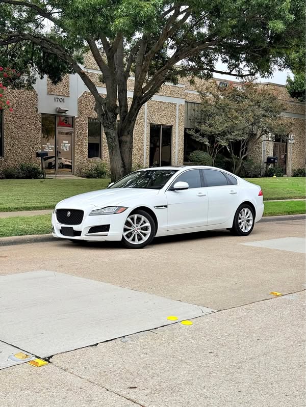 2018 Jaguar XF