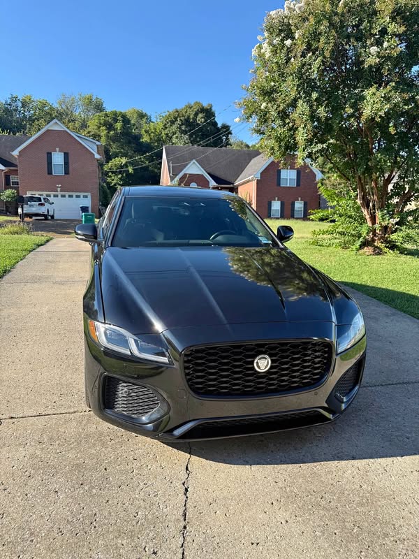2024 Jaguar XF - P250 R-Dynamic SE Sedan 4D