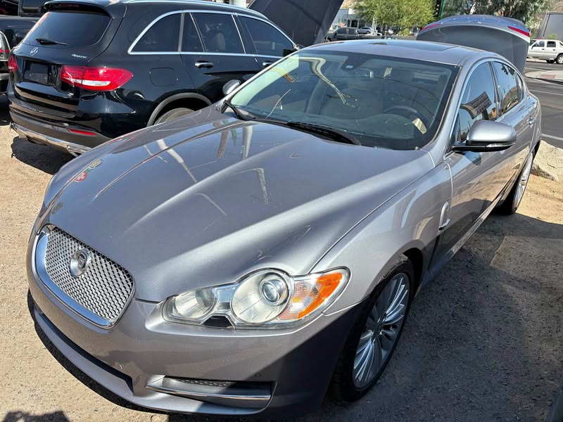 2011 Jaguar XF - Premium Sedan 4D